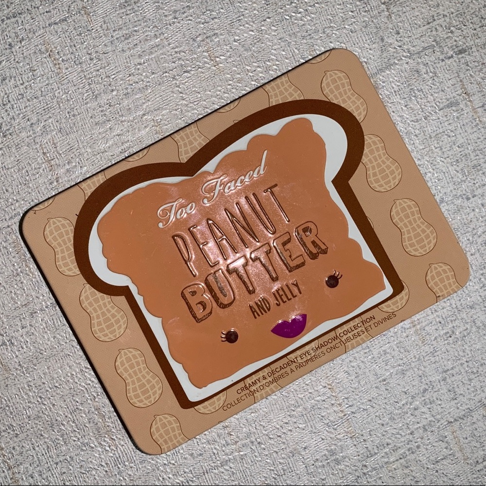 TOO FACED Peanut Butter & Jelly Palette